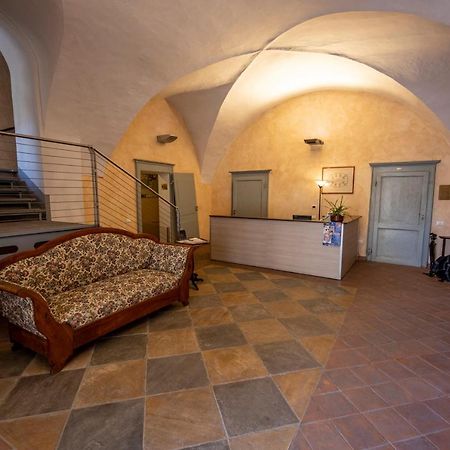 Albergo Dell'Academia Mondovi Bagian luar foto