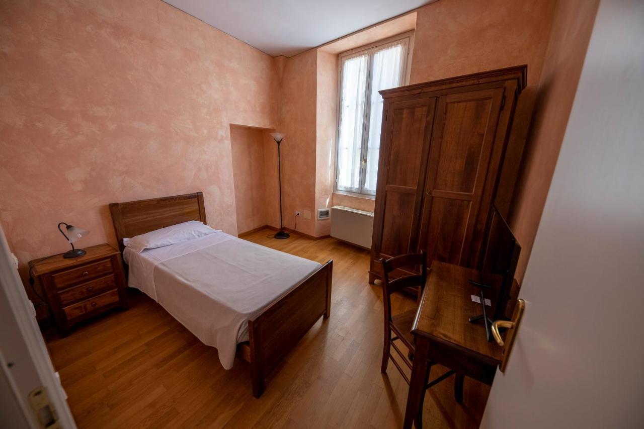 Albergo Dell'Academia Mondovi Bagian luar foto