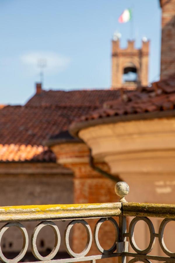 Albergo Dell'Academia Mondovi Bagian luar foto