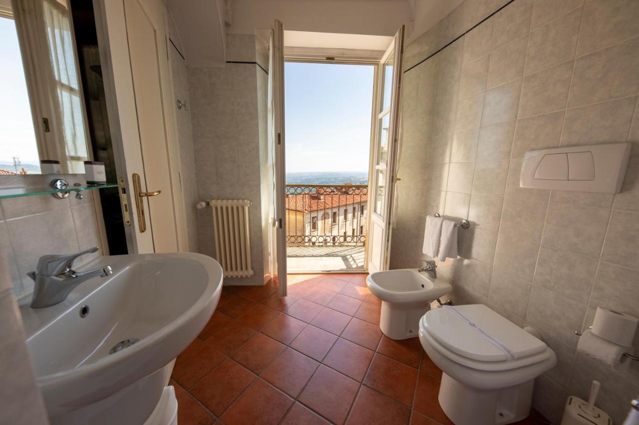 Albergo Dell'Academia Mondovi Bagian luar foto